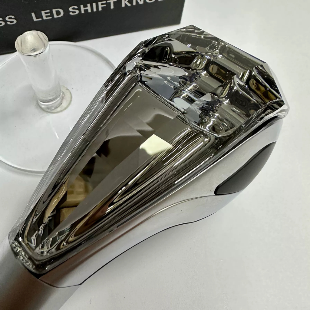 LUX Vites – LED Aydınlatmalı Kristal Vites Topuzu